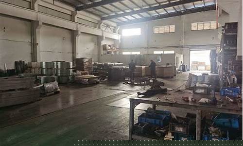 常熟董浜镇无尘车间地板免费设计(无尘车间的地板是怎么样搞上去的)